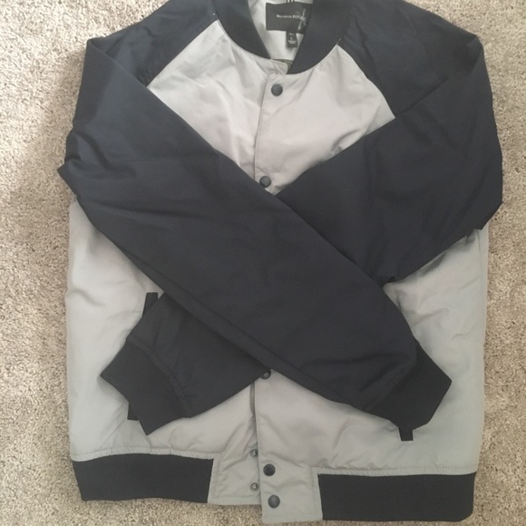 New Without Tags Banana Republic Varsity Jacket - Picture 3 of 3